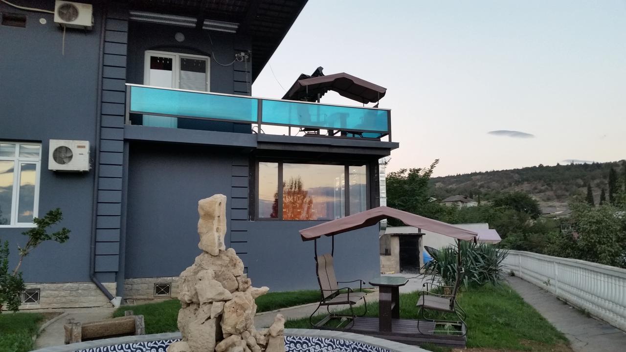 Top Boutique Hotel（首席精品酒店） Tbilisi Buitenkant foto