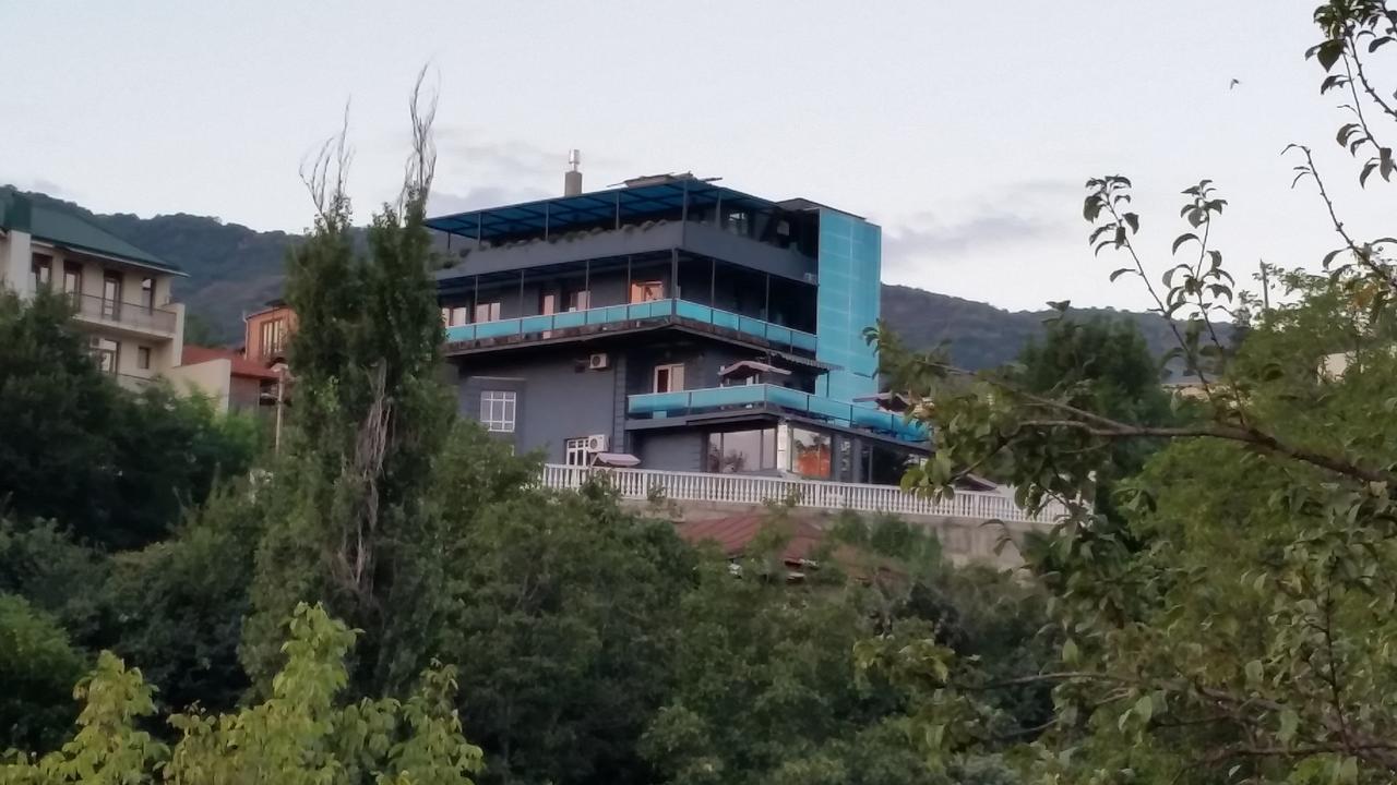 Top Boutique Hotel（首席精品酒店） Tbilisi Buitenkant foto